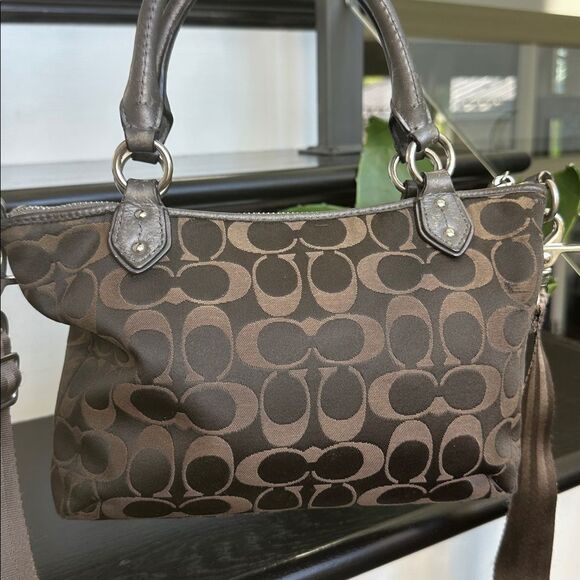 Coach genuine, leather signature canvas, Colette  Mini Fashion Satchel F33416 - Picture 4 of 10